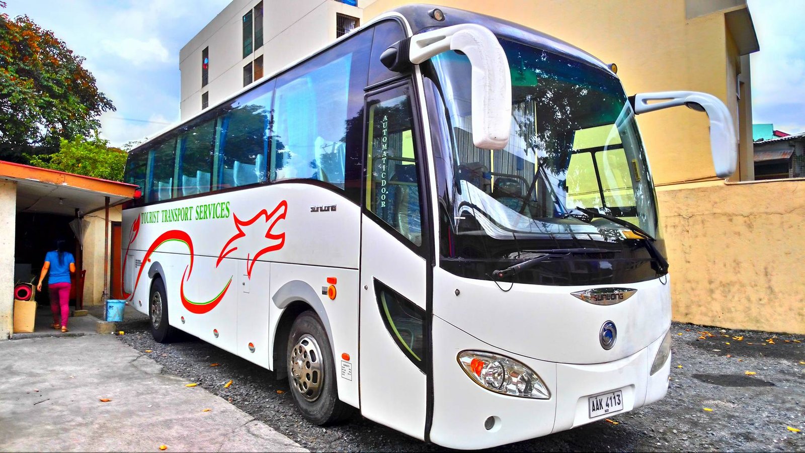 Tourist Bus Rental