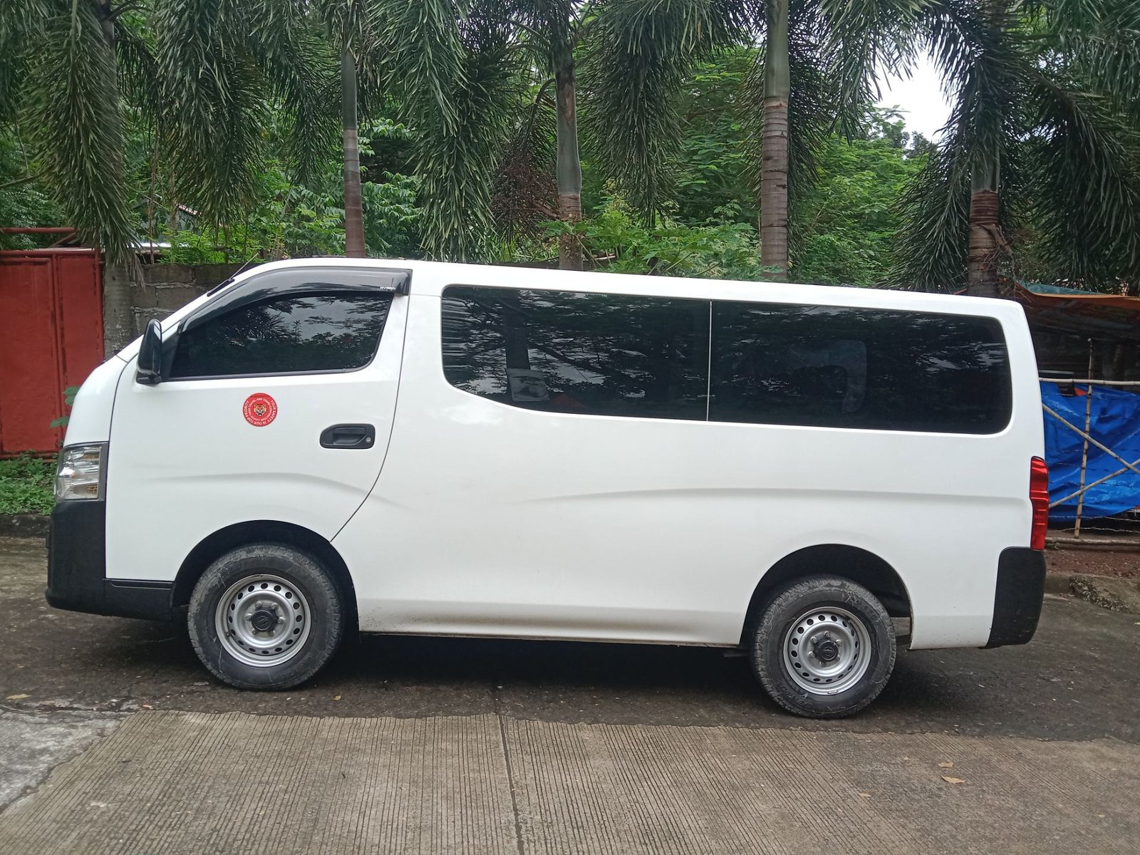 Van w/ driver